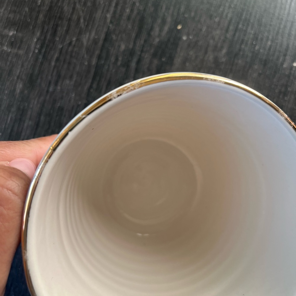 YESTERYEAR FOR ANTHROPOLOGIE BY BRIDGET BODENHAM CREAM DOT MUG 3 1/2" STONEWARE - Picture 9 of 10